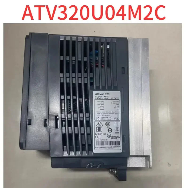 리퍼 docn OK ATV320U04M2C Onduleur 037kW 220V
