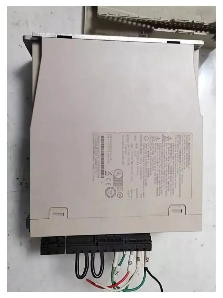리퍼 SGD7S-7R6A00B202 서보 드라이버 OK