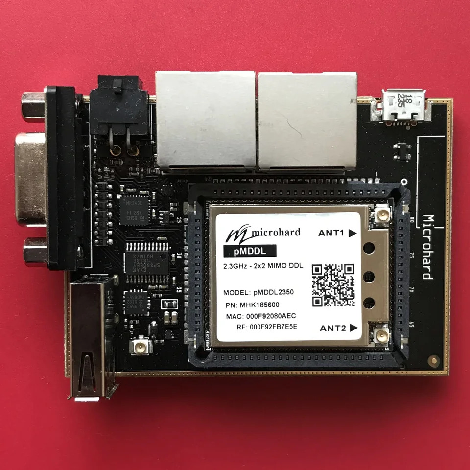 Microhard 네트워크 포트 카메라 직렬 데이터 변속기 통합 무선 모듈 MHK185600 PMDDL2350