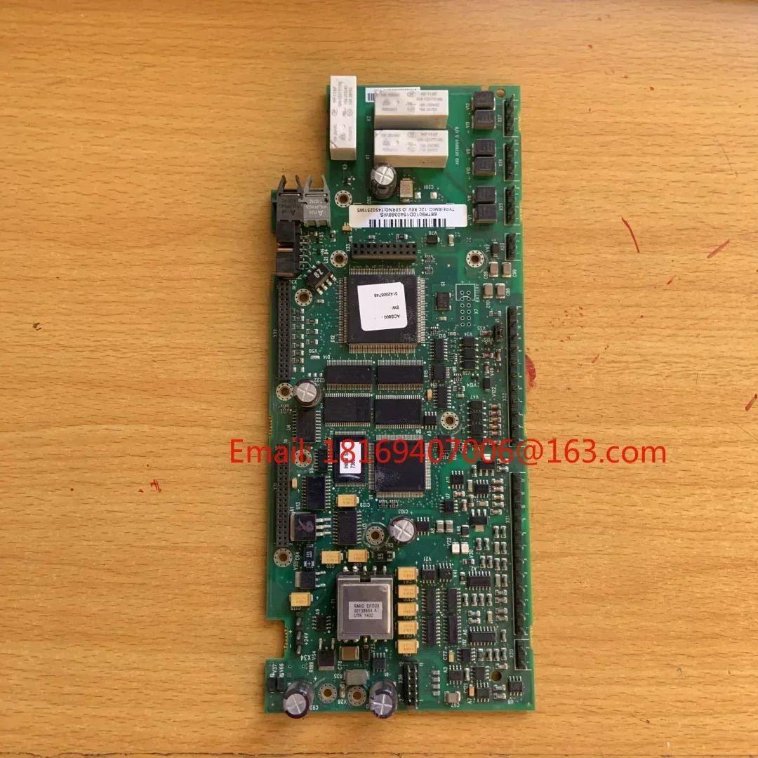 RMIO-12C-02C는 ABB 인버터 ACS800-160/220/250/315KW주요 CPU 제어 IO 보드