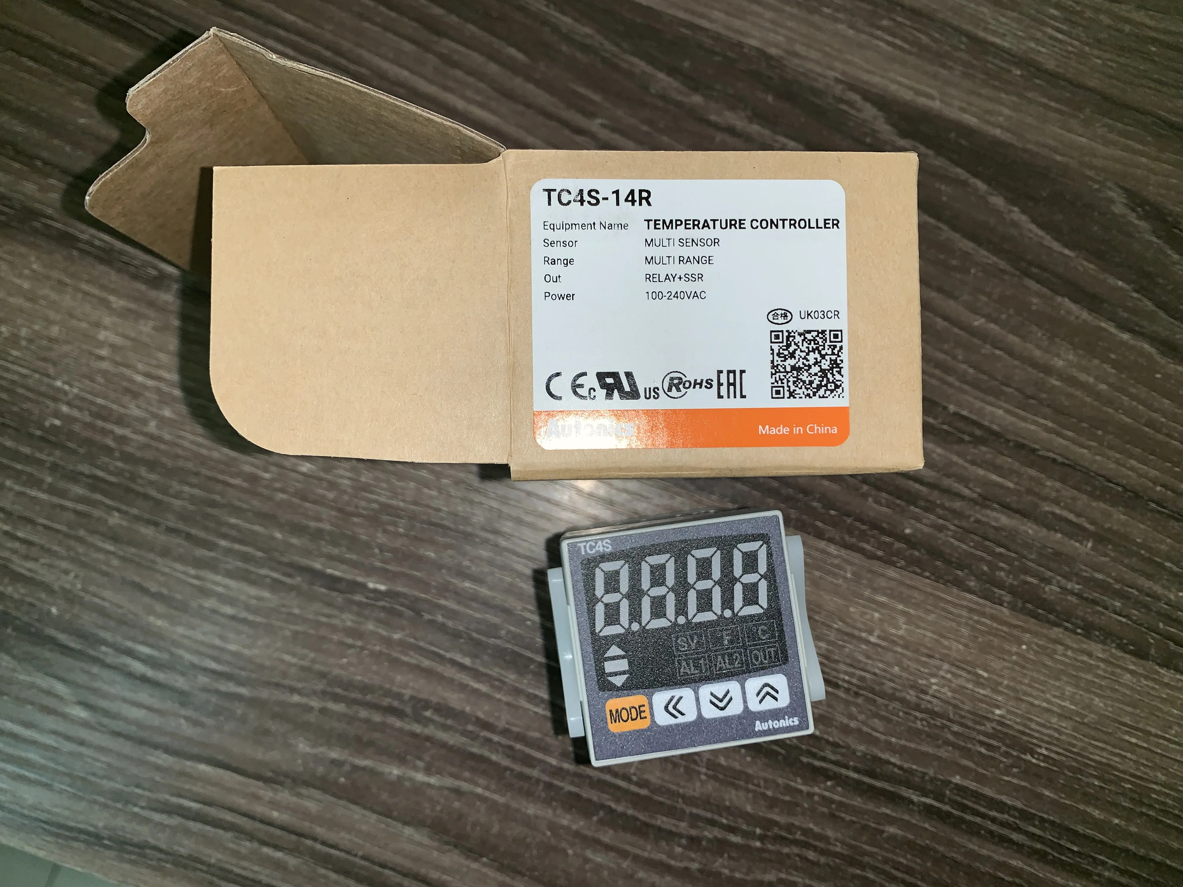 오리지널 TC4S-14R 오토닉스 온도 조절기 컨트롤러 TC4S-14S