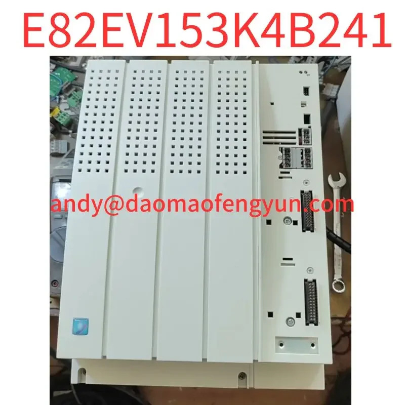 리퍼 OK 인버터 E82EV153K4B241