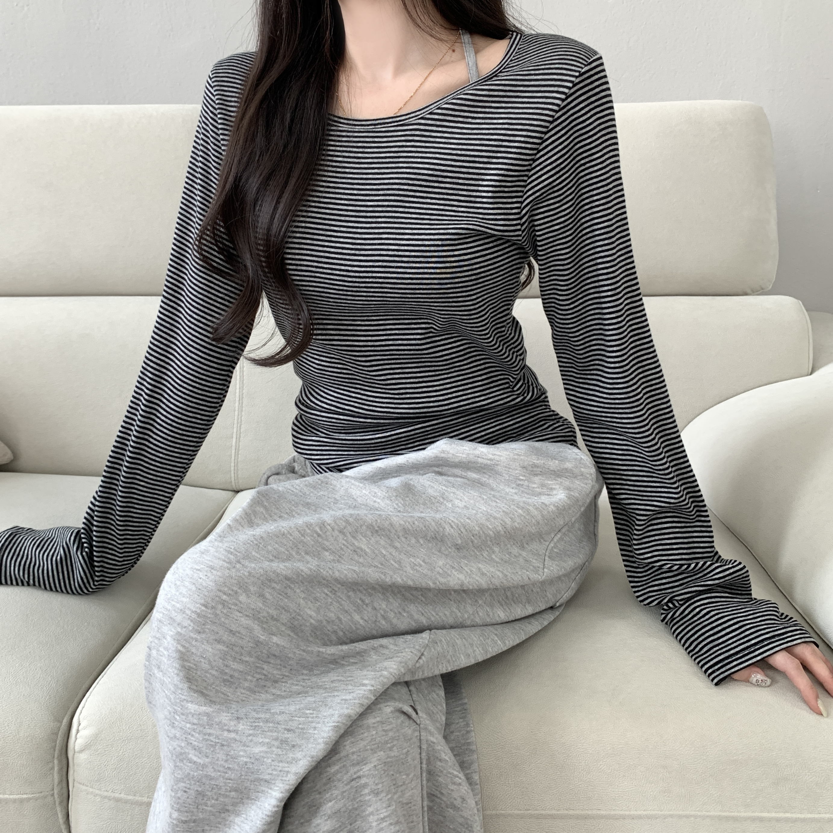 랍빠 라운드넥 치즈 단가라 롱소매 베이직 넉넉루즈핏 긴팔 티셔츠 - 상세 이미지 5