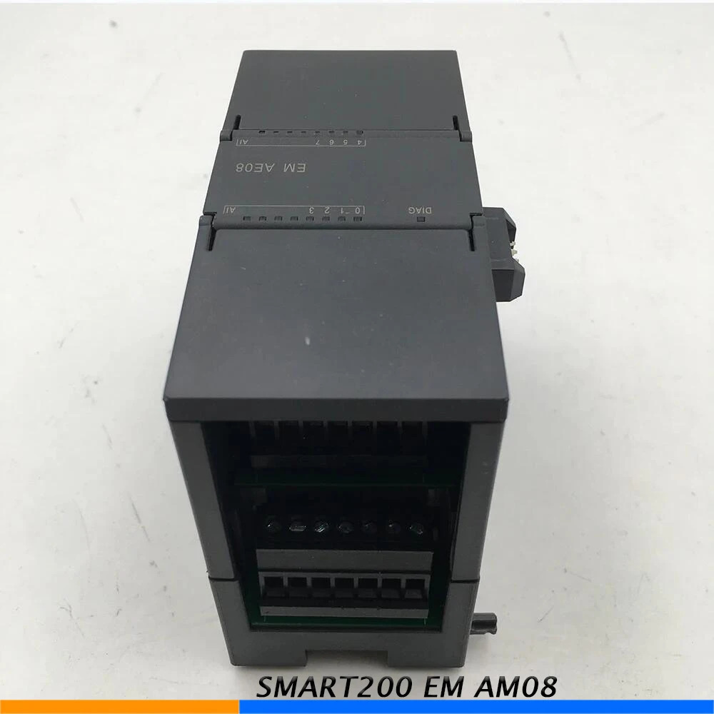 아날로그 모듈 SMART200 EM AM08 8AI 45x100x81 2.0W
