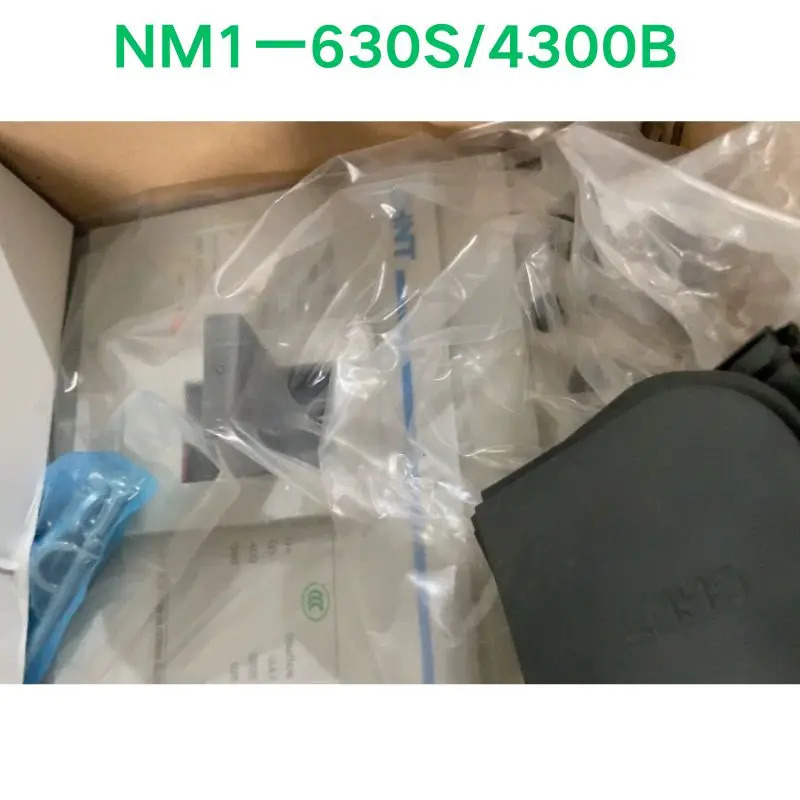 몰드 케이스 회로차단기 신형 NM1-630S 4300B