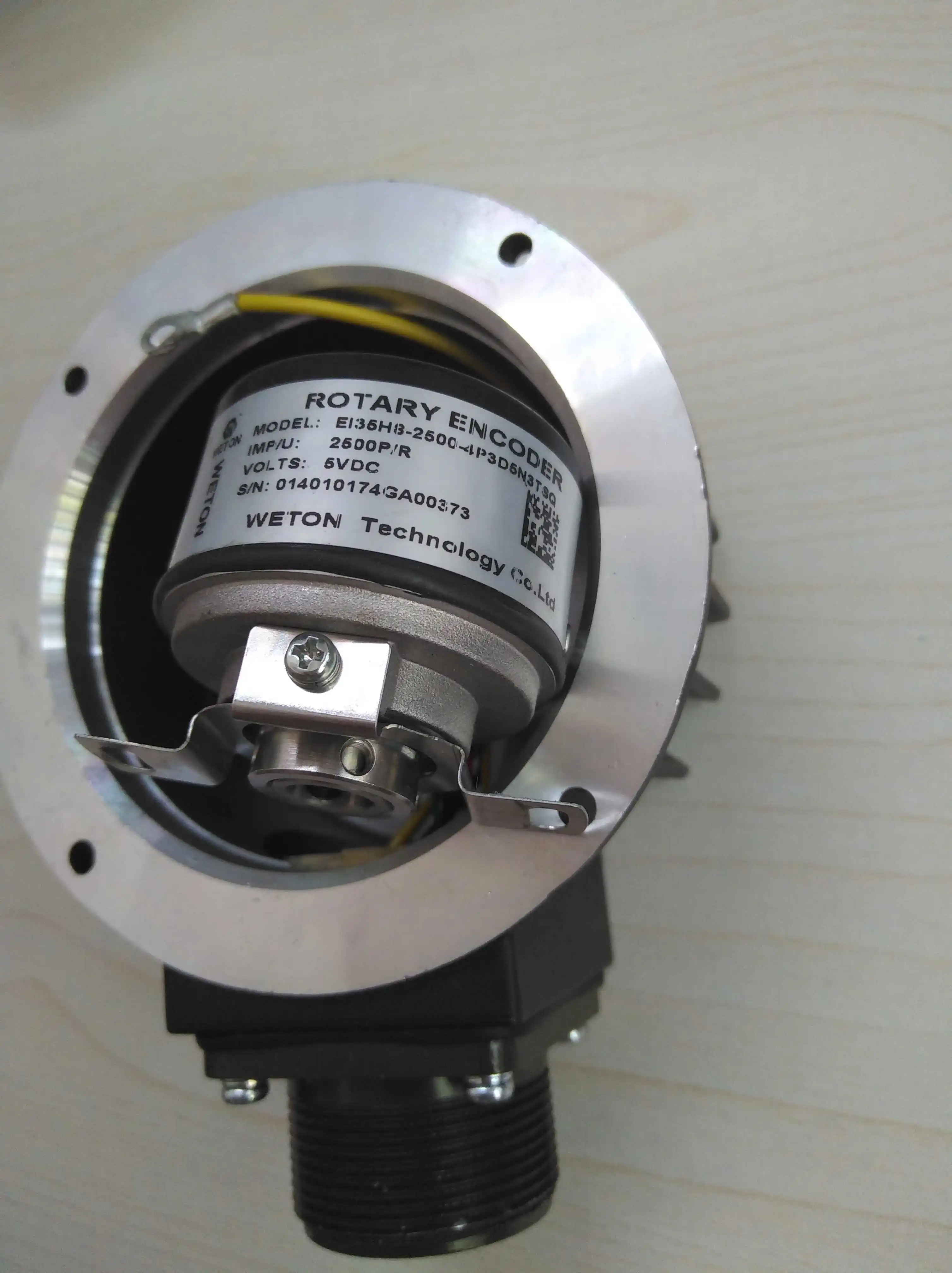 Inovance Huichuan서보모터 인코더 E135H8-2500-4P3D5N3TSQ 쉘 포함