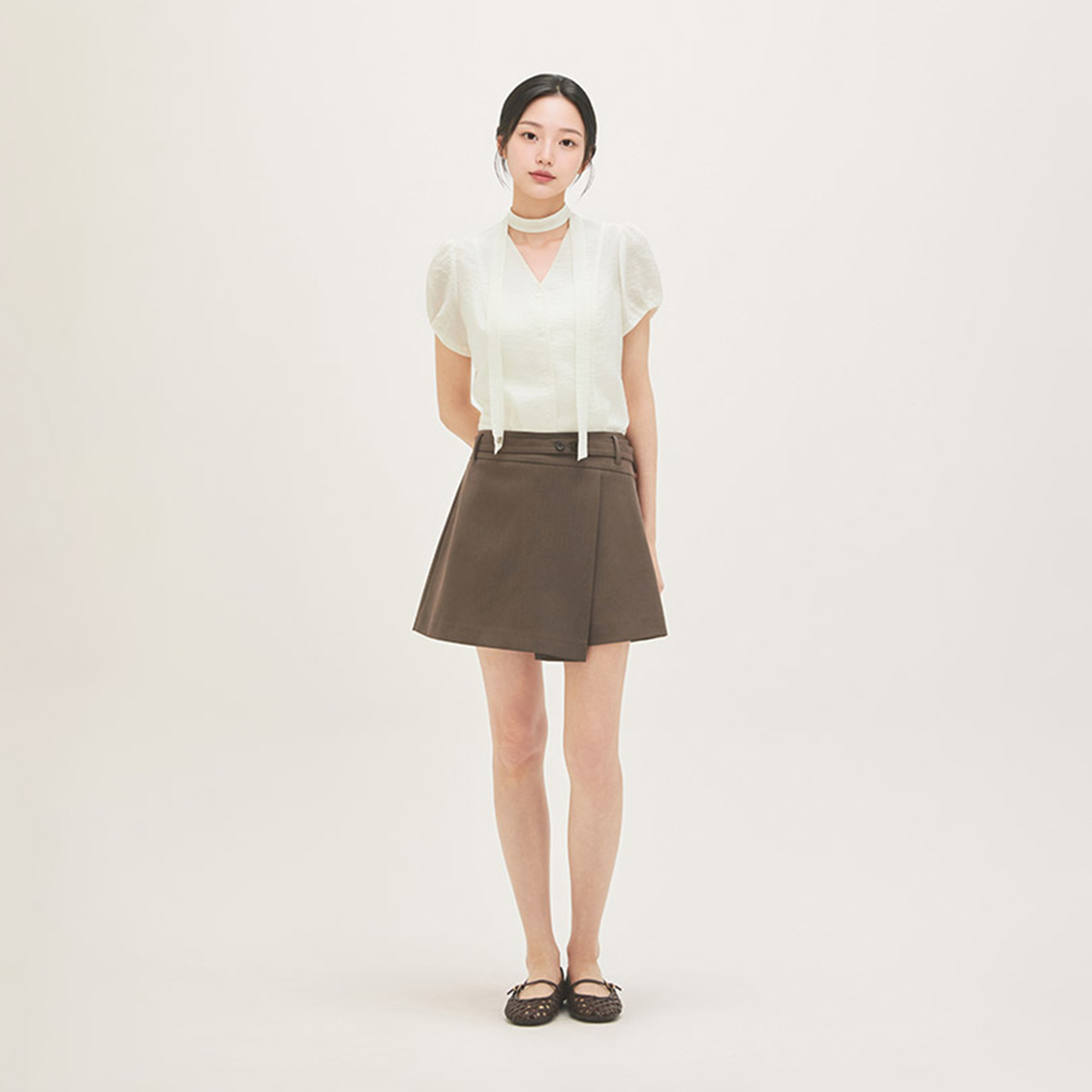 로엠 벨티드 랩 치마바지 RMTWG25RT1 - 상세 이미지 3