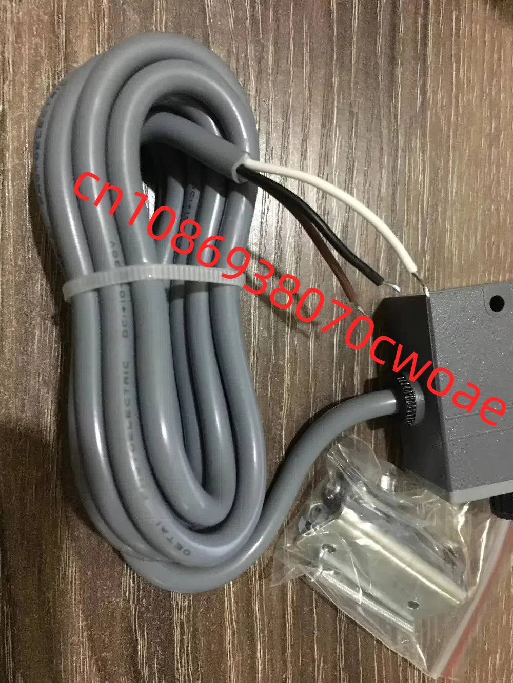 GDS-3011 백색 컬러 센서 스위치 전기 기계식 DC10-30V 제작