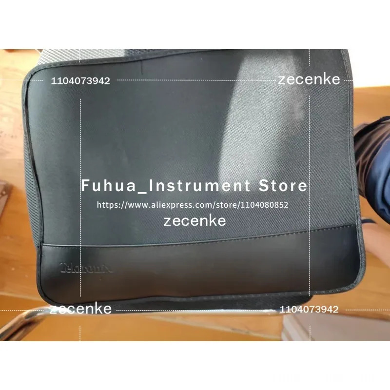 Tektronix P7506 차동 프로브 액세서리 포함