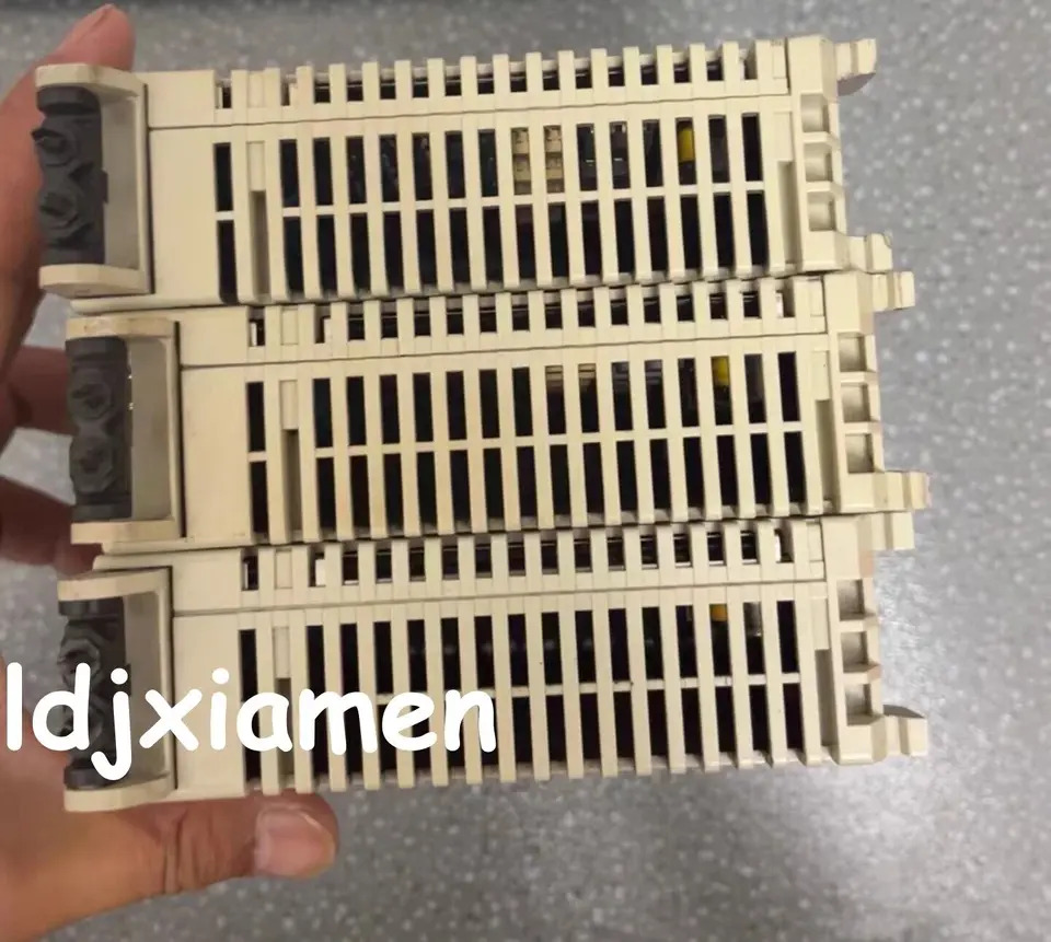 리퍼 PLC 모듈 TSX-AEY-414 1 TSXAEY414 1PC