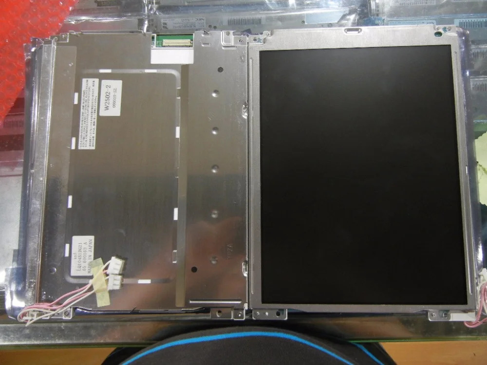산업스크린 LQ104S1DG21 원본