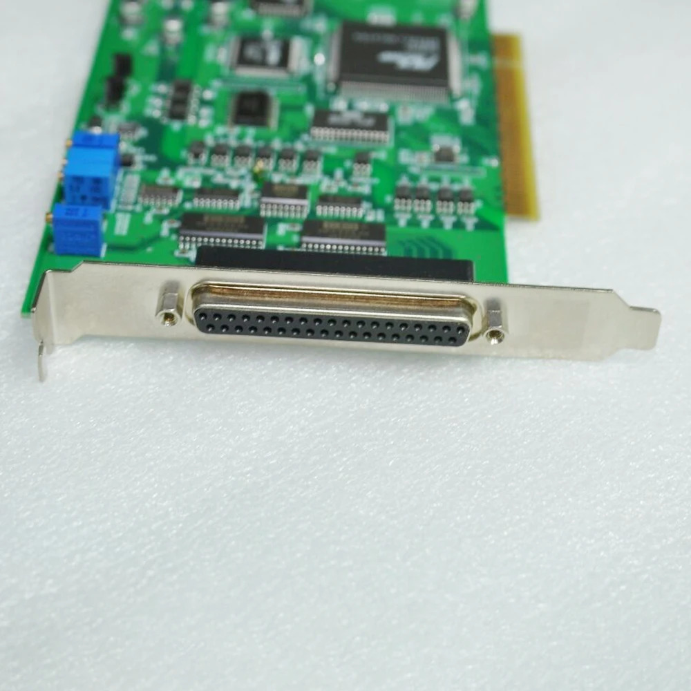 어드밴텍 데이터 캡처 카드절연형 아날로그 입력 카드 PCI-1713 REV A1