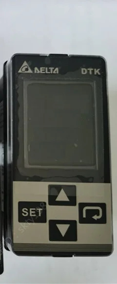 DTK4896R01 DTK4896V12 C01 V01 R12 C12 485 모듈 델타 온도 조절기는 DTD를 대체