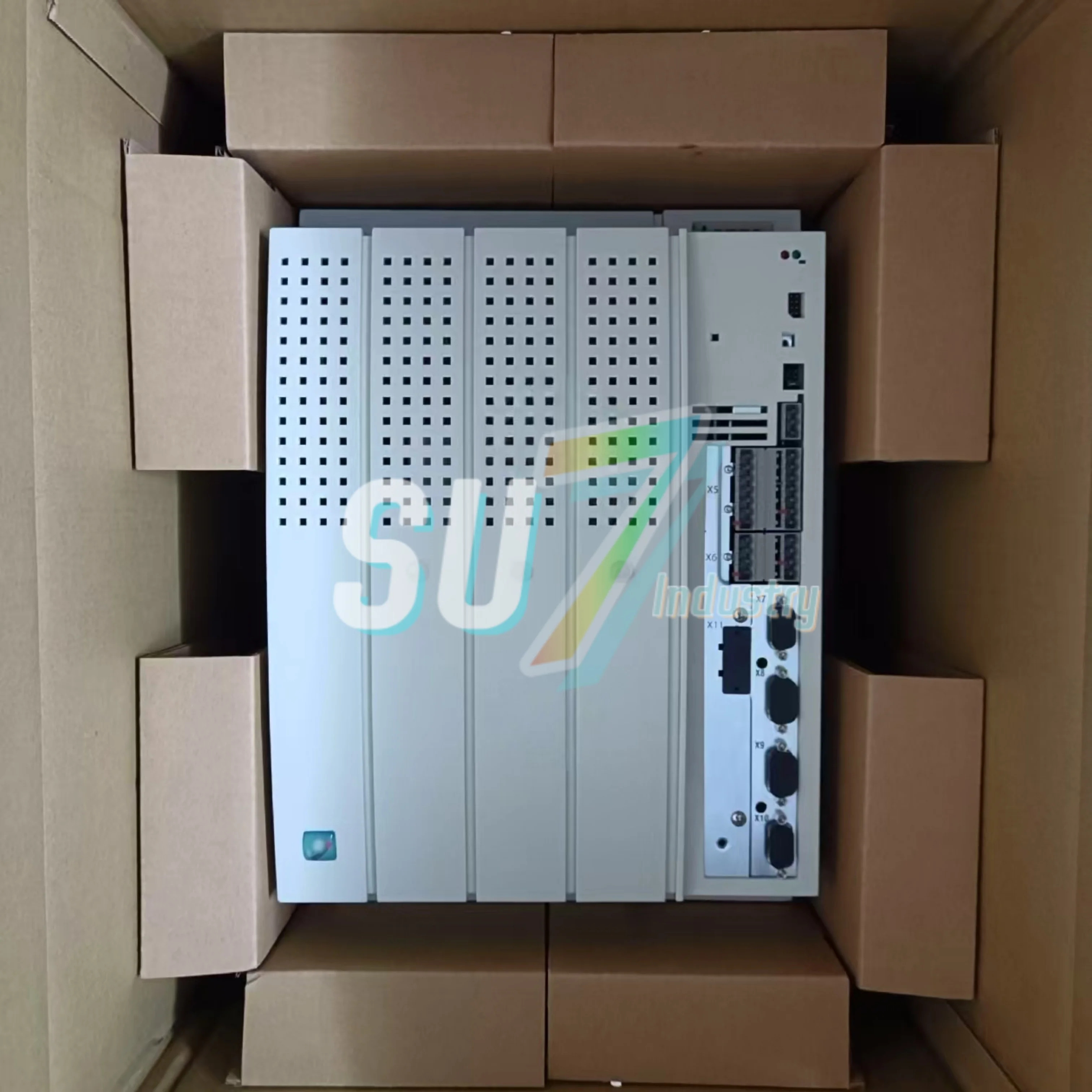 오리지널 서보 드라이버 EVS9328-ES EVS9328-EP EVF9328-EV EVS9328-ESV004 EVS9328-EPV004 EVS9328-EIV004 EVS9328