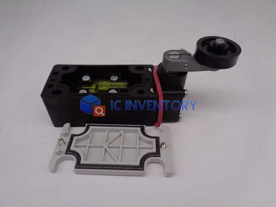 EATON MOELLER AT4 11-S I R316신