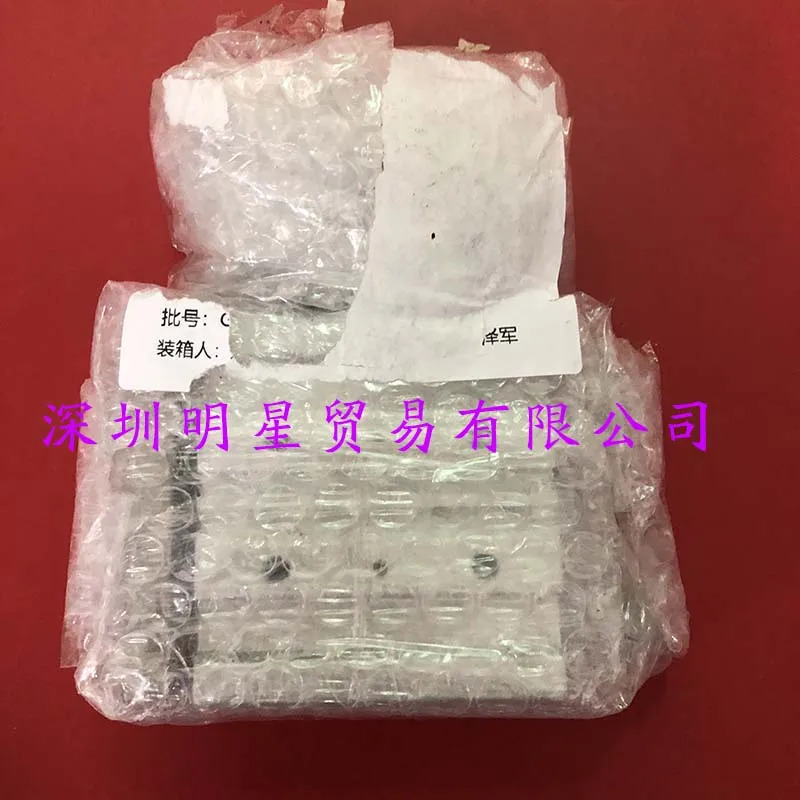 일본 Xikaili CKD 더블 피스톤 실린더 STG-B-20-40-T2V3-D-W1 원 페널티
