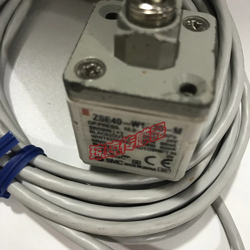 SMC 디지털 압력 스위치 센서 ZSE40-W1-30L W1-30 W1-30L-M W1-30-M