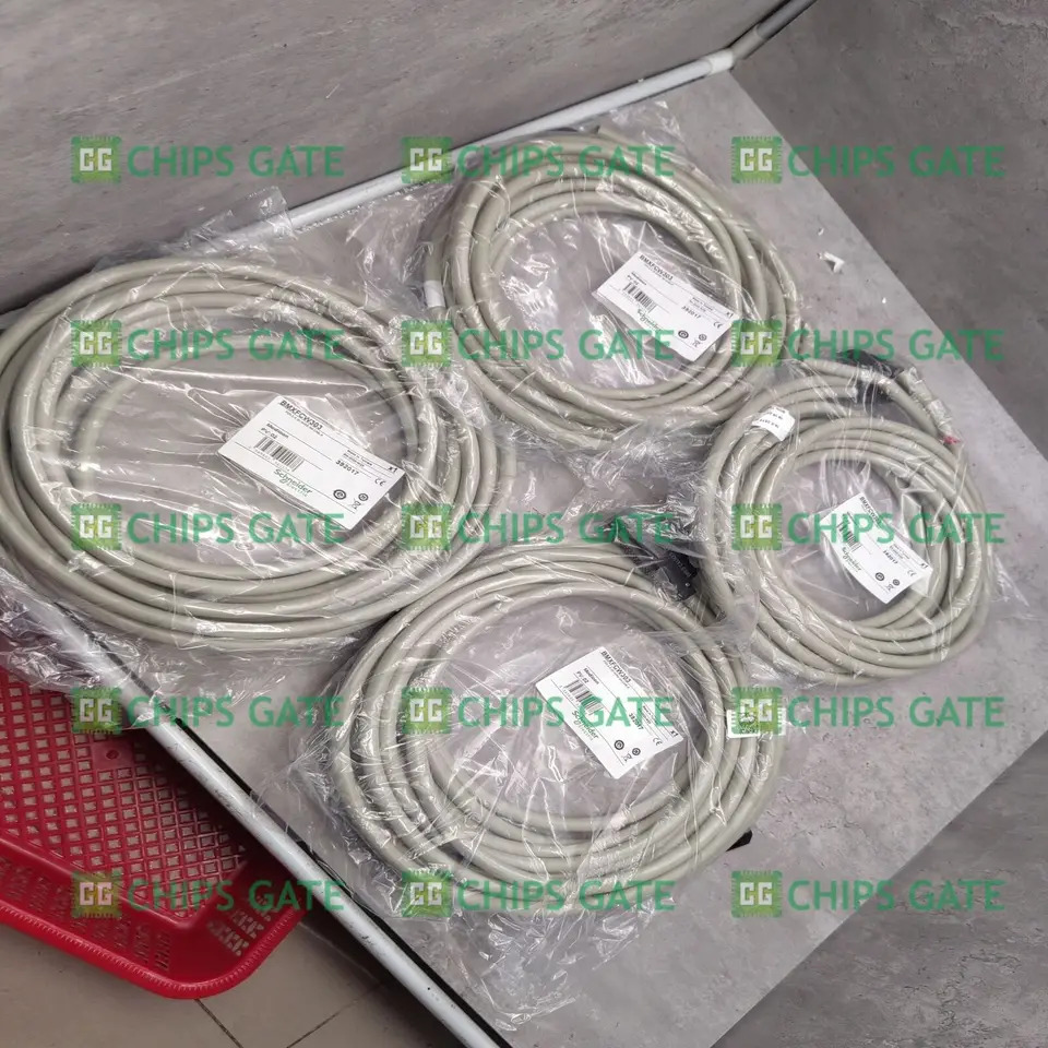 SCHNEIDER BMXFCW303 PLC 연결 케이블 내 신
