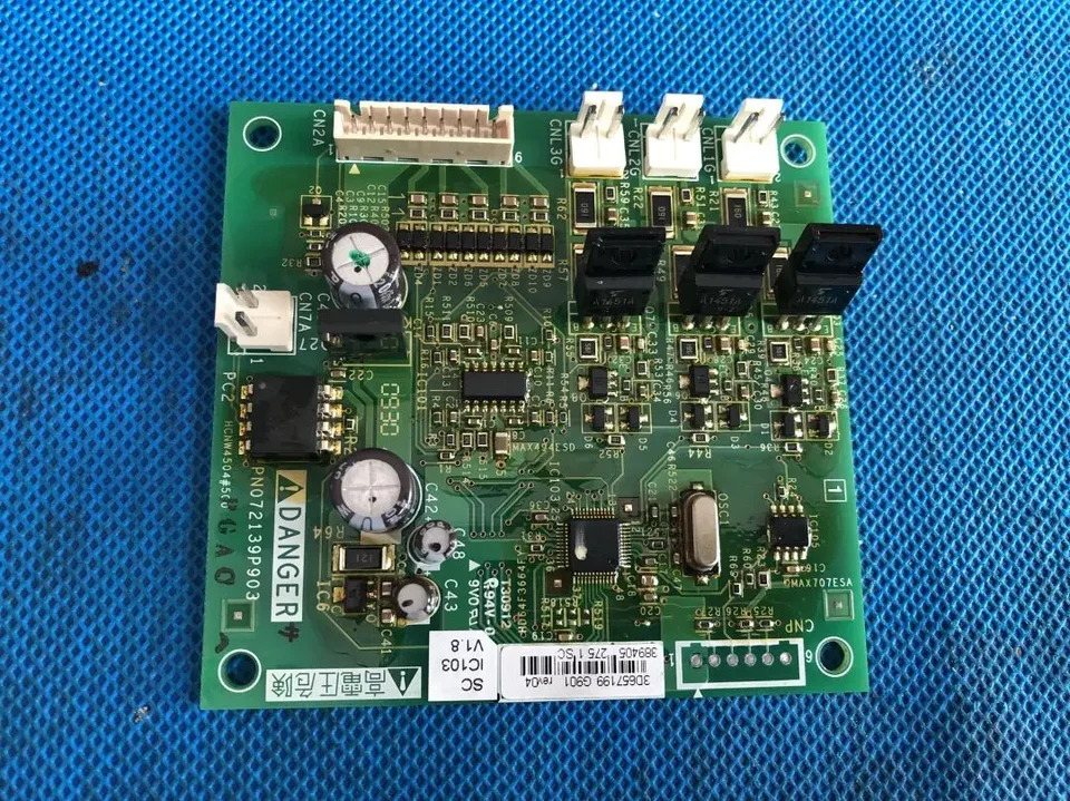 슈나이더 주파수 변환기 소프트 충전 ThyrisTor 정류기 R 보드 VX5A1300 PN072139P904 ATV61 71