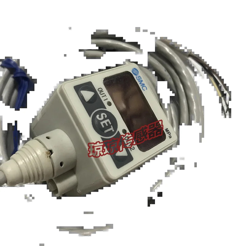 SMC 디지털 압력 스위치 센서 ISE40-W1-30L-M W1-30L W1-30 W1-30-M