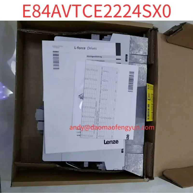 인버터 E84TCE2224SX0 2.2KW