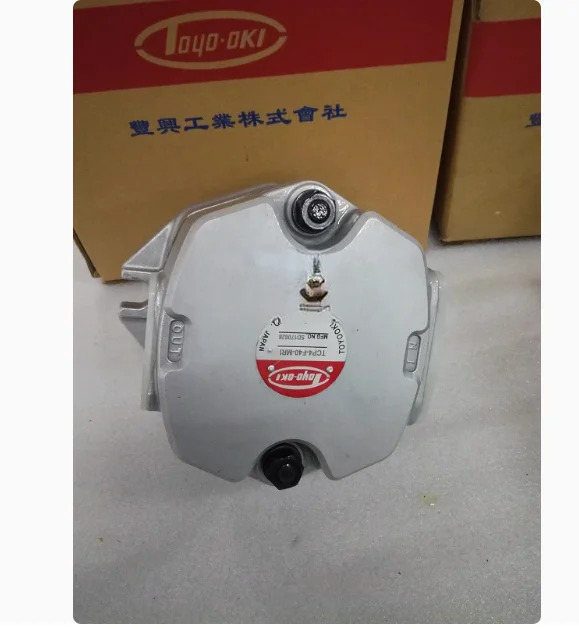 TOYOKI 기어 펌프 TCP2-F10-MR1-B-020 TCP2-F5-MR1-A-020 P-VD2V-F31A3 P-VD2V-F31A5 TCP2-F8-MRI-A-020 T