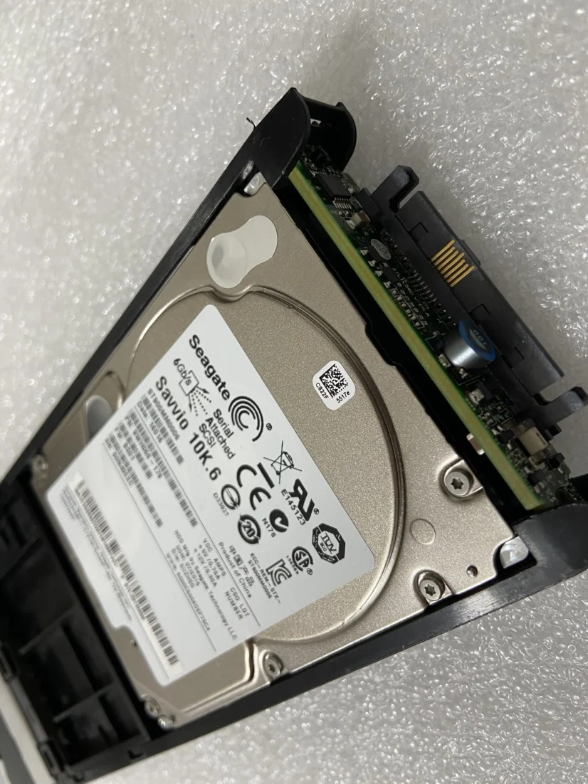 화웨이호환 서버 하드 900GB 0235G7DX S5500T 0235G6V6 02359067 10K 2.5 SAS