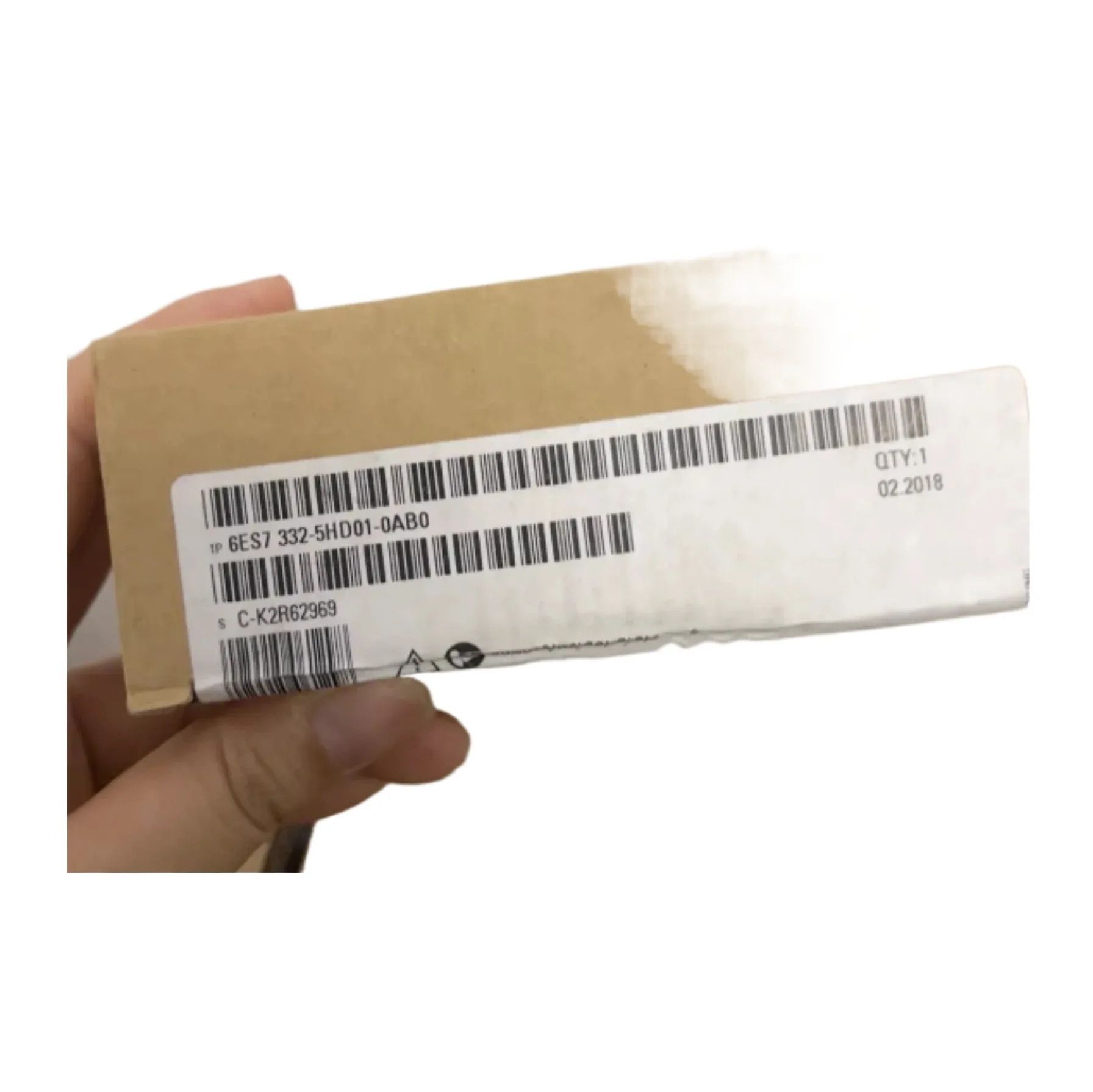 6ES7332-5HD01-0AB0 6ES7332-5HF00-0AB0 출력 모듈 원본 새 .