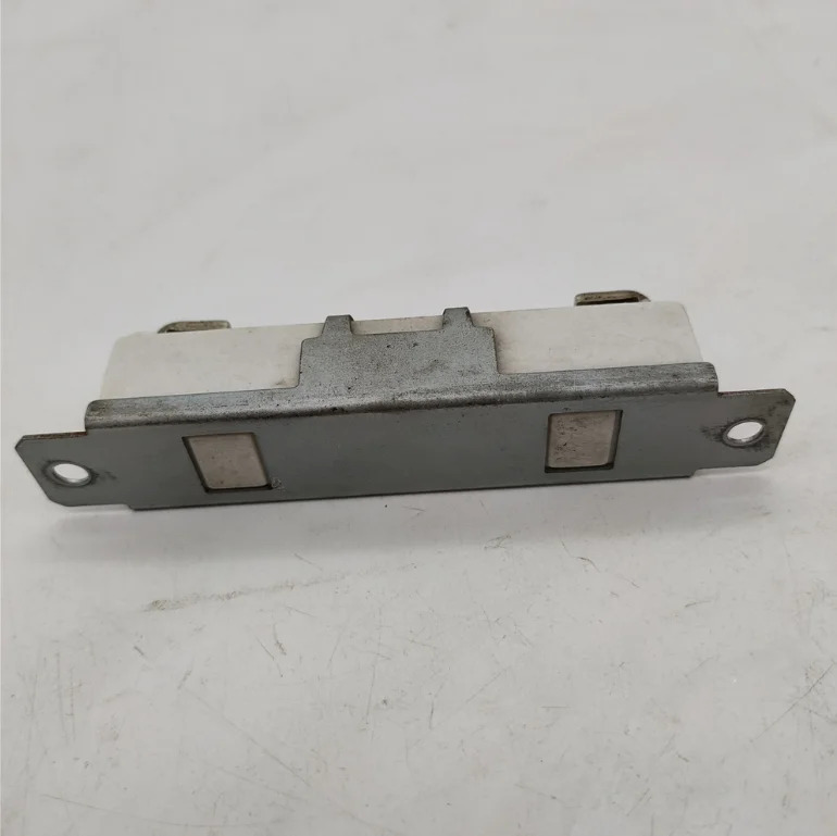 시멘트 저항기 4T014572-4 45W 20 J 20x20x92mm