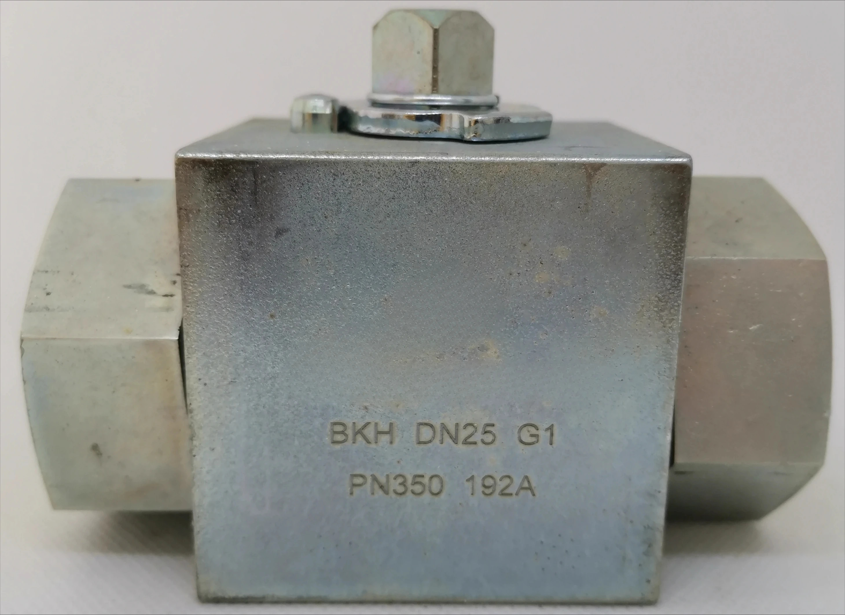 고압 볼 밸브 BKH DN25 G1 PN350 192A