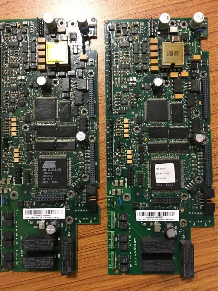 RMIO-01C RMIO-11C ABB ACS800 주파수 변환기 마더보드 리퍼 포장