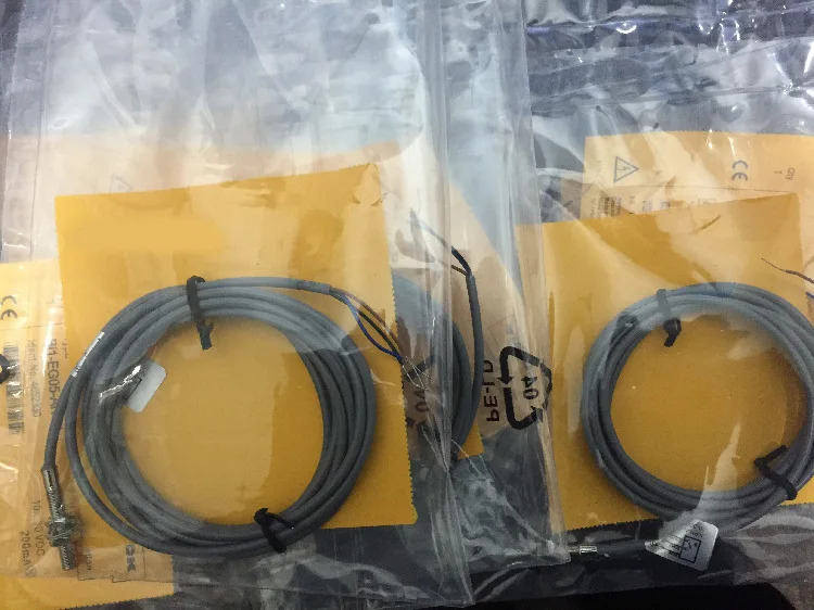 스위치 BI1-EG05-AP6X-V1331 NI4U-EG08-AP6X-V1131