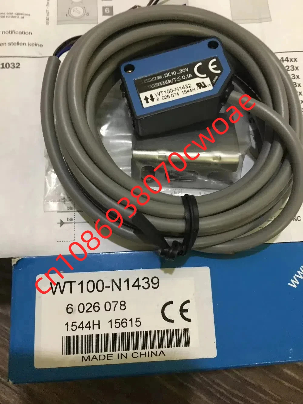 SICK 스위치 반사 센서 wt100-n1432 DC10-30V