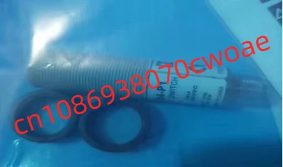 2PCS E3F2-DS30B4-P1 E3F2-DS10B4-P1 스위치 센서