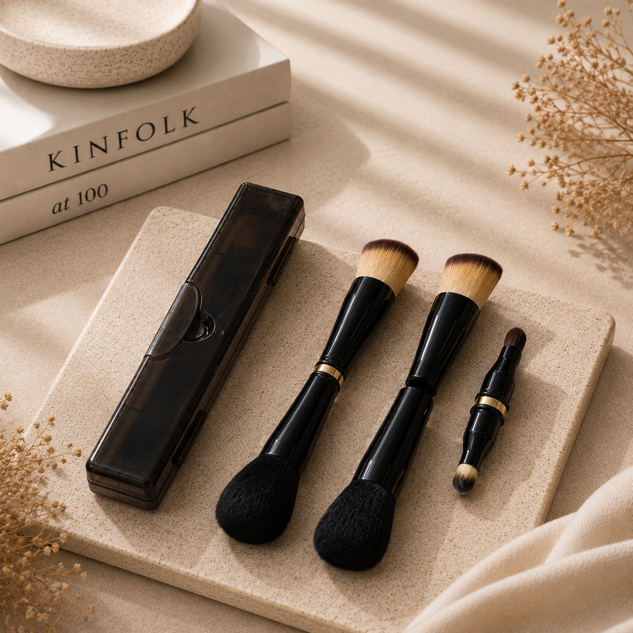 퍼스트원 브러쉬 인조모 여행용 케이스 브러쉬 Case brush 필통 변형 - 상품 이미지