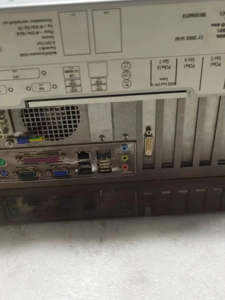 BEKHOFF Beifu 산업컴퓨터 C6640-0010 오리지널 포장