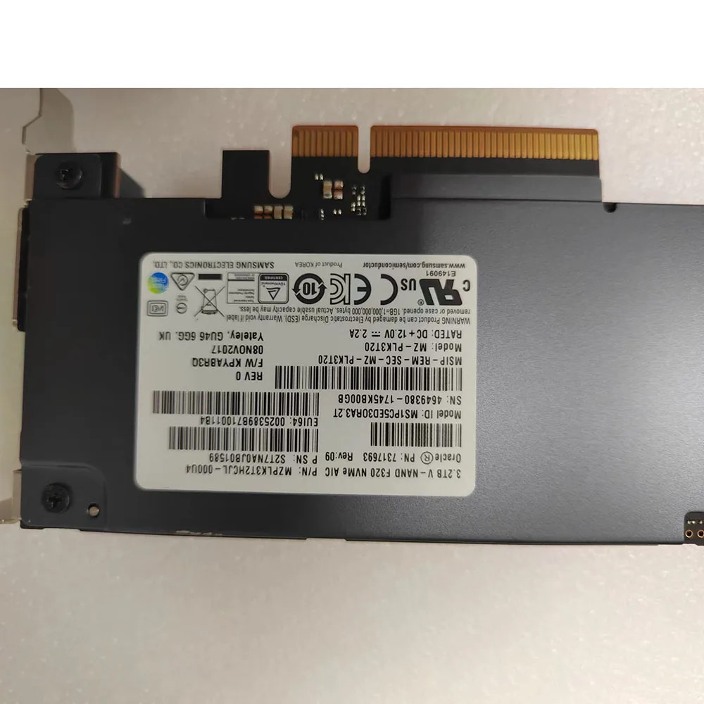 MZ-PLK3T20 가속 플래시 카드 3.2TB F320용