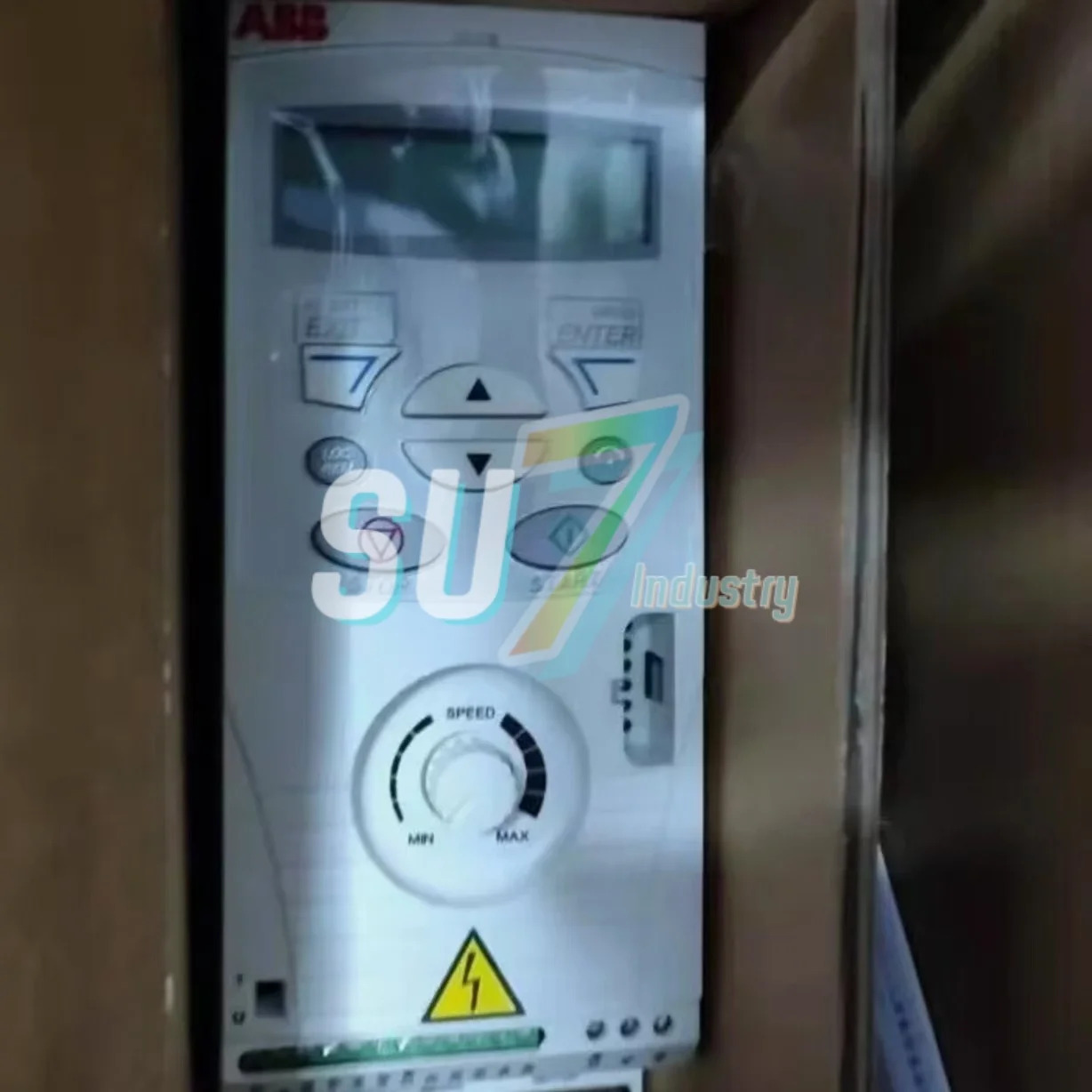원본 주파수 변환기 ACS150-03E-03A3-4 ACS150-03E-04A1-4 ACS150-03E-05A6-4