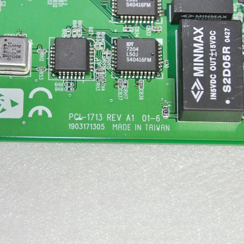 어드밴텍 데이터 캡처 카드절연형 아날로그 입력 카드 PCI-1713 REV A1