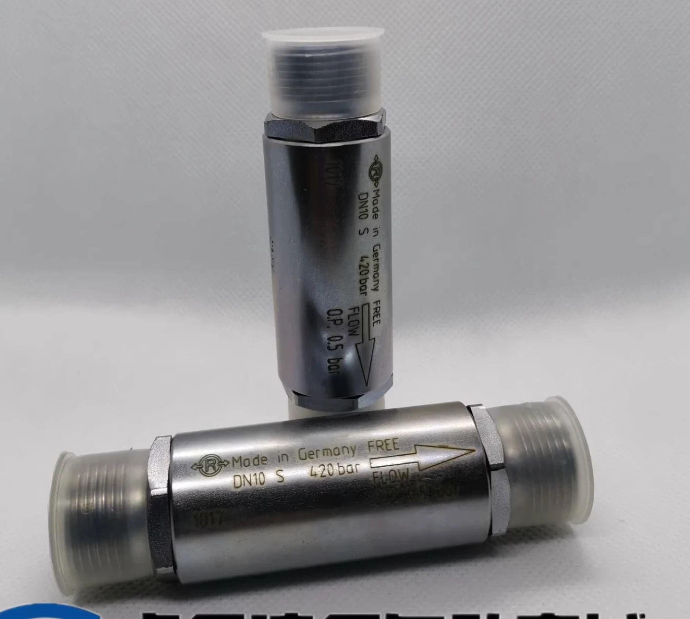 고압 체크밸브 DN20L 420BAR 0.P.0.5BAR