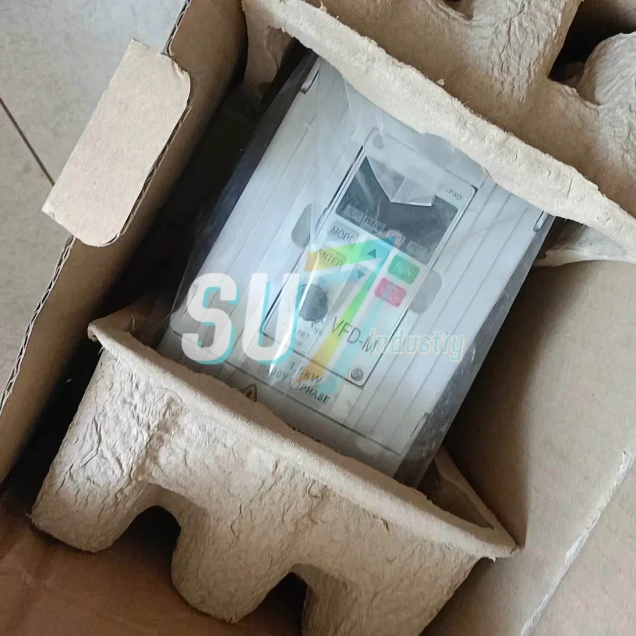 VFD015B21A VFD015E43A 인버터 원본