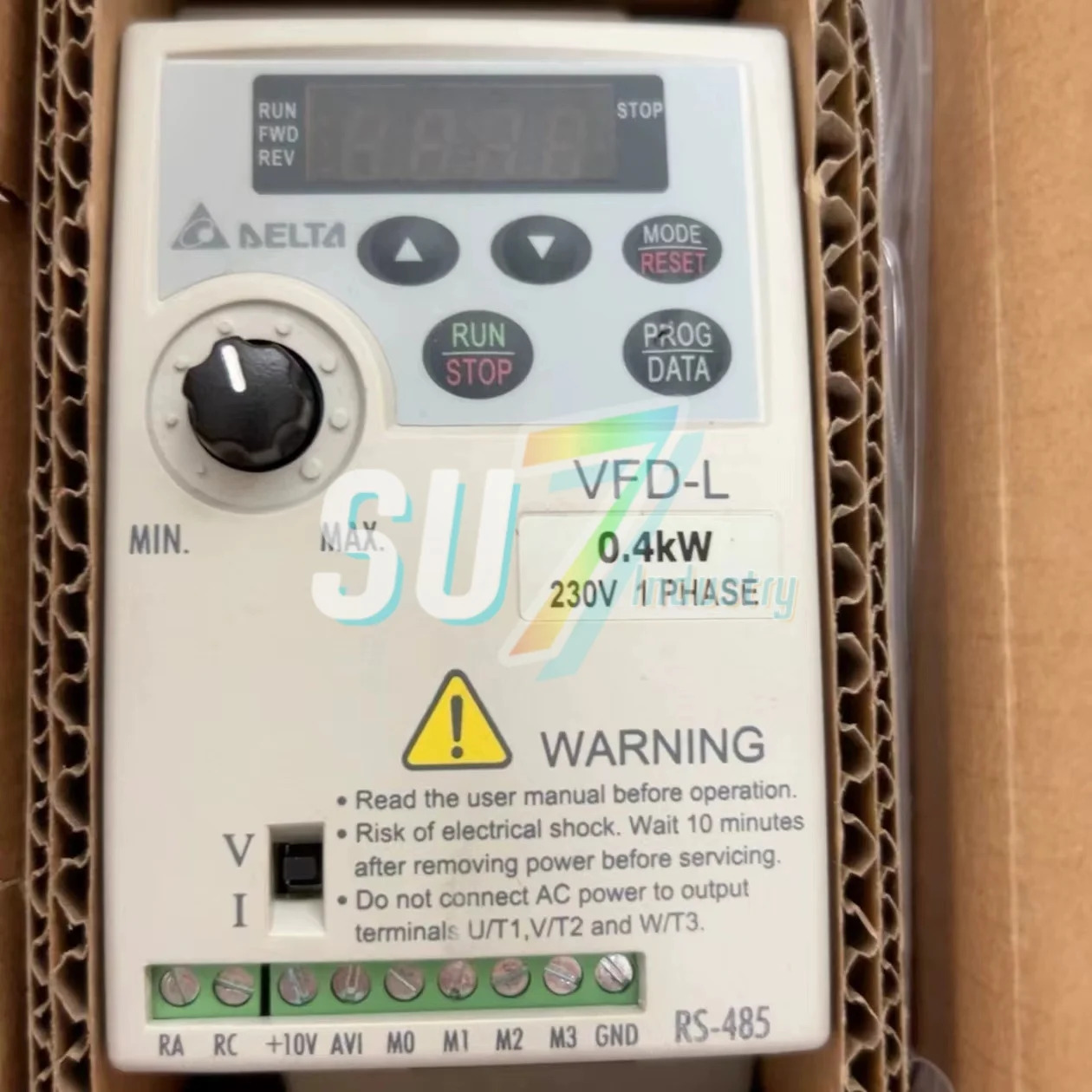 주파수 변환기 VFD004EL21A VFD004L21A 원본