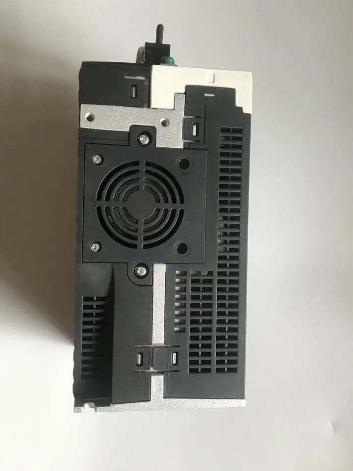 Ones 서보 드라이버 MDDHT5540CA1 신