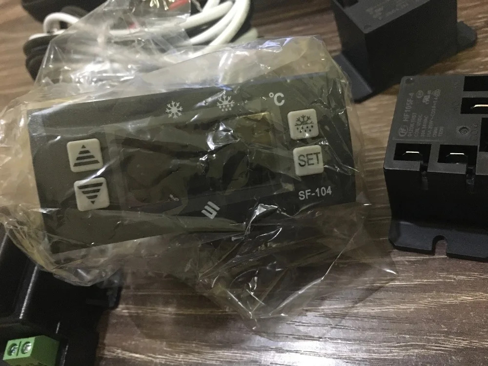 Sf-104s 공랭식 냉동 전온도 온도조절기 컨트롤러