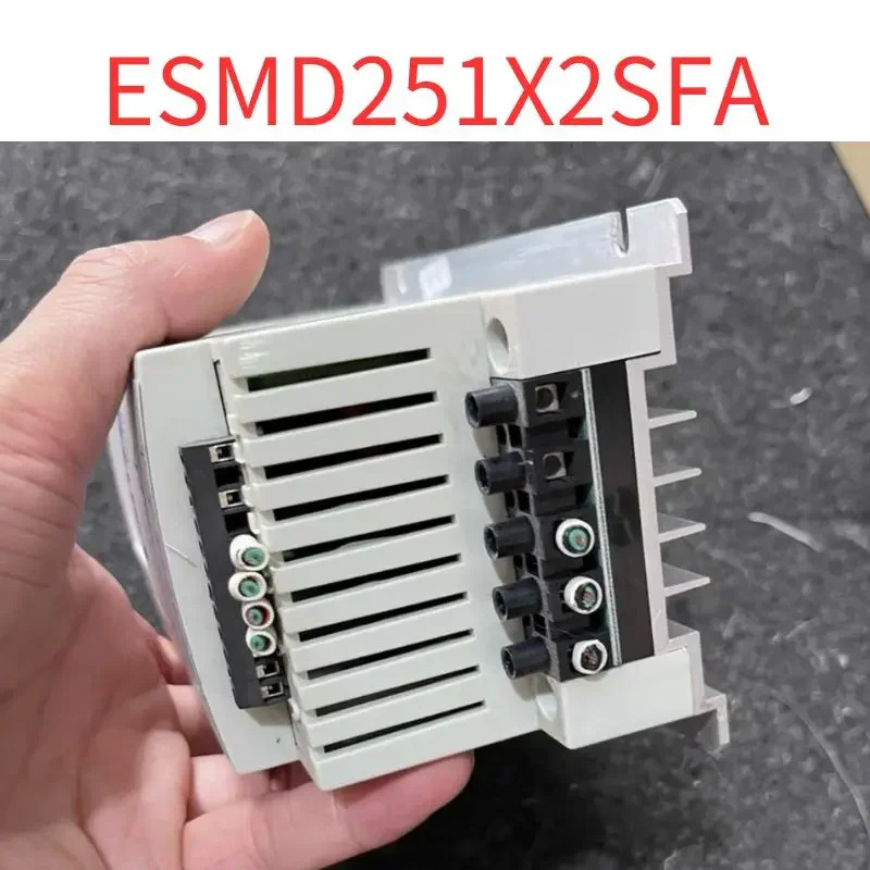 리퍼 인버터 ESMD251X2SFA 0.25KW 220V/230V OK