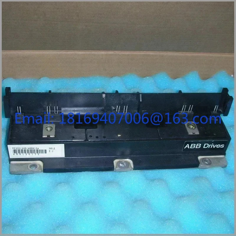 PP30012HS는 ABB 인버터 ACS600 시리즈 인버터인버터 모듈