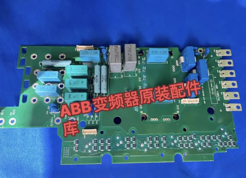 ABB 주파수 변환기 ACS880-01-087A-3 시리즈 파워 드라이브 보드 전원 IGBT 트리거 모듈 ZMAC-551 6MBI150VX-120