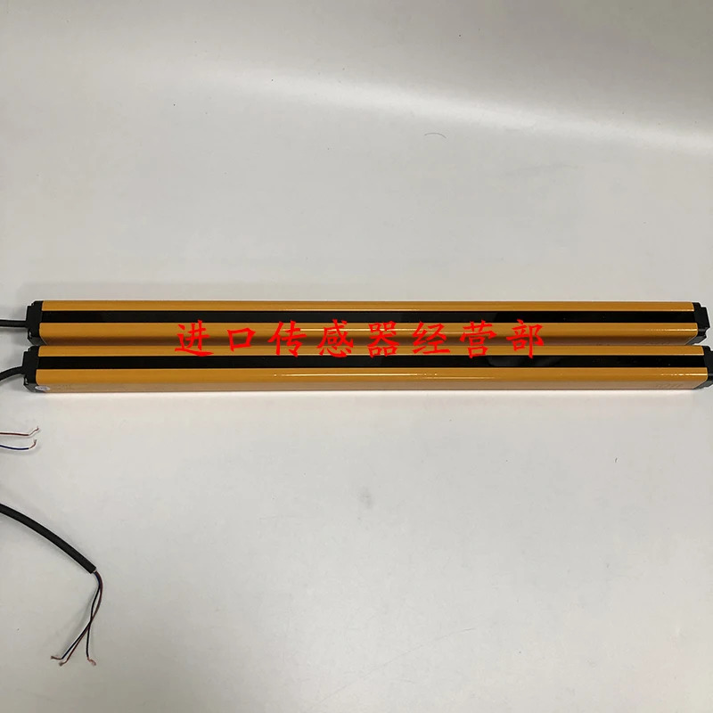 SQTI 라이트 SGY200-A2024P 격센서 1 벌점개