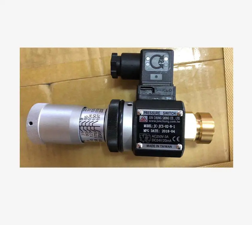 JUN CHUNG SHING CO.LTD. 압력 스위치 모델 대만산 JC-JCS-02-N-1 JC-JCH-02-1 AC250V-3A DC24V 20mA