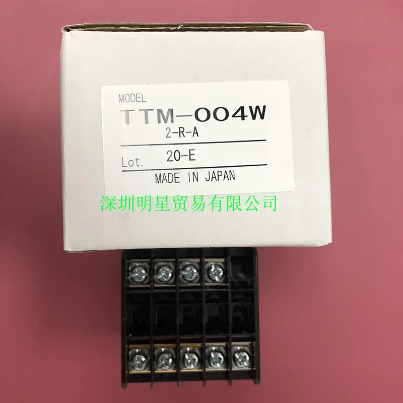 TOHO 온도 조절기 TTM-004W-2-R-A 경우개